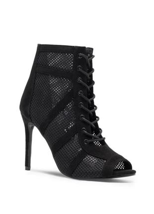 Черные туфли high heels для танцев