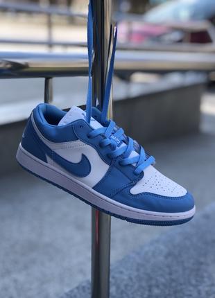 Жіночі кросівки Nike Air Jordan 1 Low