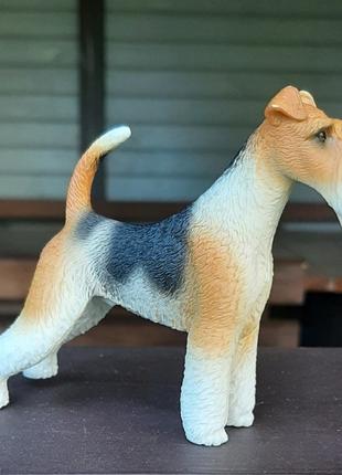 Фокстерьер статуэтка, декоративная фигурка с собакой фоксом