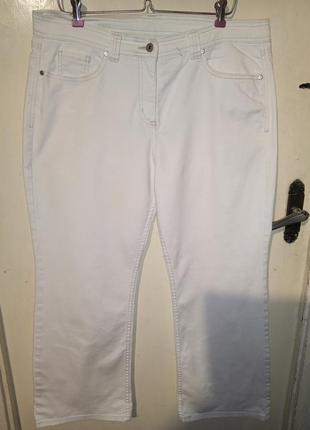 Стрейч-коттон,белые,широкие джинсы с карманами,большого размер...