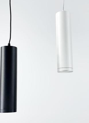 Точковий підвісний світильник у чорному корпусі