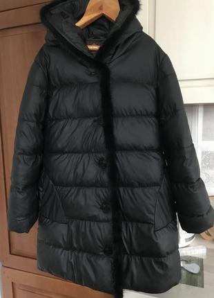 Шикарна зимова курточка оброблена з норки