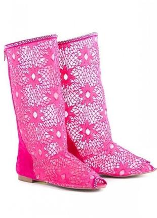 Літні жіночі розові ажурні чоботи на змійці з відкритим носком...
