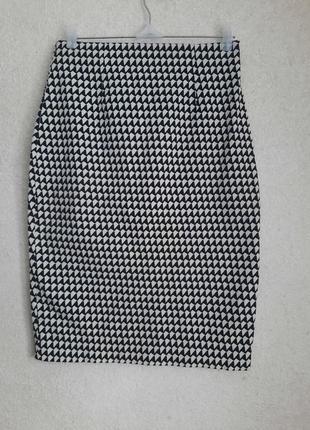 Оригинальная юбка карандаш р.38,геометрический принт