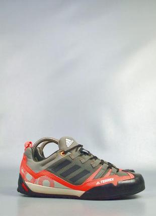 Женские трекинговые кроссовки adidas terrex swift solo 2, 38р