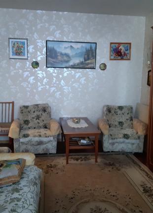 Продаж 2 кімнатної 57 кв.м центр Троєщини вул.Николаєва 9