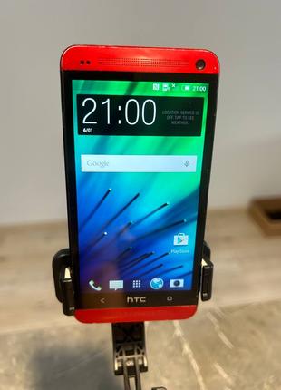 Б/У Мобільний телефон HTC One