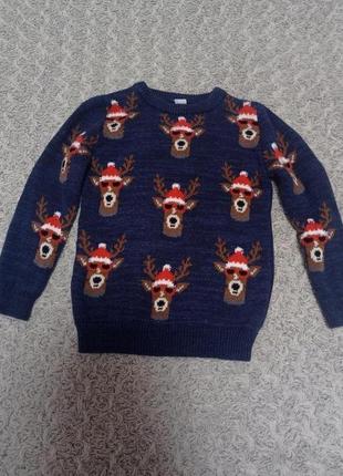 Новогодний свитер орнамент с оленям. 3-4 роки