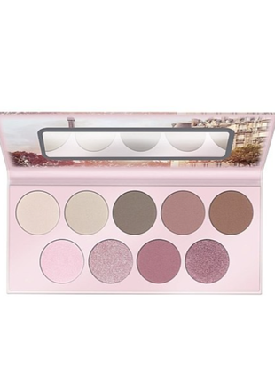 Essence salut paris eyeshadow palette палетка теней для век