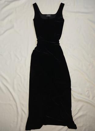 Платье черное бархатистое