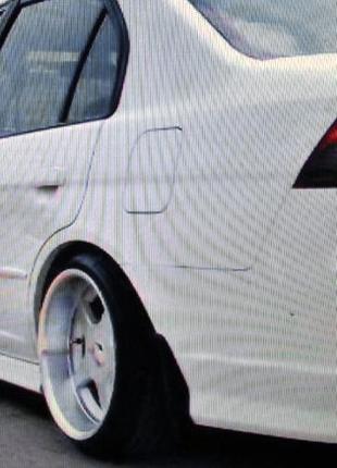 Бокові пороги (під фарбування) для Honda Civic Sedan VII 2001-...