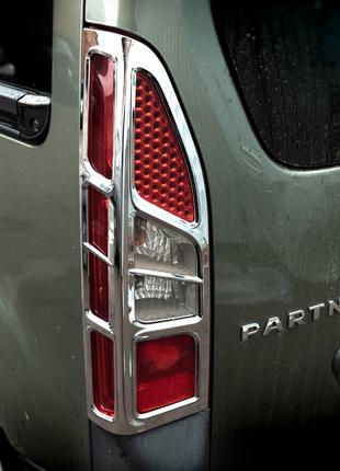 Накладка на стопы Угловые (2 шт, пласт) для Peugeot Partner Te...