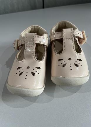 Шкіряні туфельки для дівчинки 20 розмір