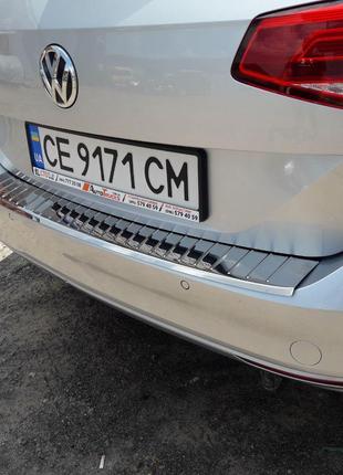 Накладка на задний бампер Carmos V1 (SW) для Volkswagen Passat...