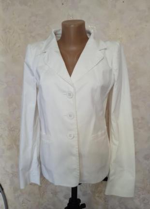 Белый пиджак размер 50-52