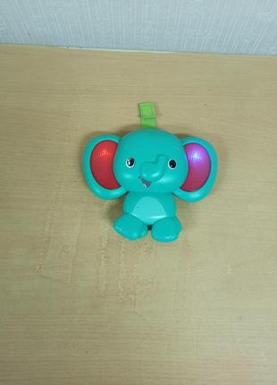 Музыкальная игрушка для малышей слоник