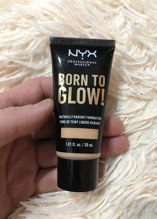 Nyx professional makeup born to glow naturally radiant foundat...
