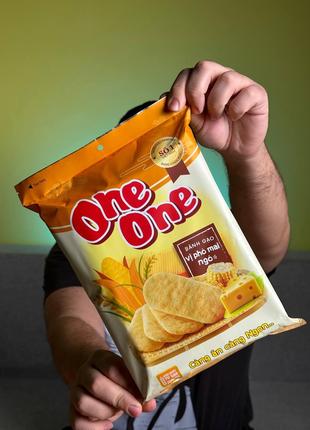 Рисове печиво One-One Gold з кукурудзою 118г. (В'єтнам)