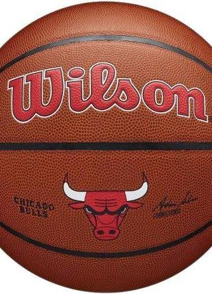 Мяч баскетбольный Wilson NBA Team Composite Chicago Bulls Size...