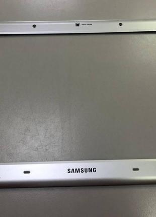 Рамка матрицы для ноутбука Samsung R518 (BA75-02198B). Б/у