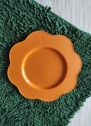 Оранжевая тарелка, декоративная