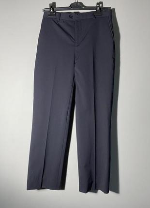 Классически темно синие брюки из смеховой шерсти .