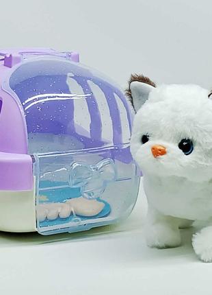 Мягкая игрушка Shantou "Котик в переноске" белый, ходит, мяука...