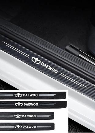 Карбоновые защитные накладки на пороги Daewoo 4шт, защитная пл...