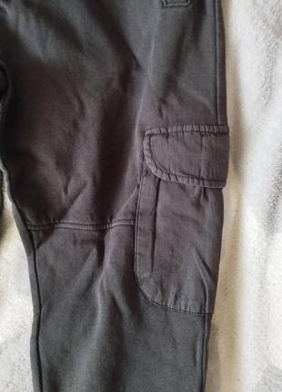 Серые спортивные штаны джогеры карго