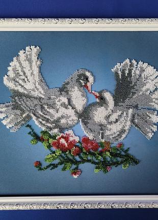 Картина бисером на холсте "Пара голубей" арт. 071