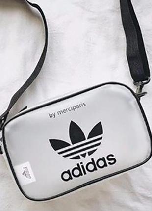 Спортивная полупрозрачная сумка adidas