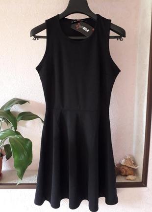Fb sister чёрное платье расклешенное вечернее нарядное клубное