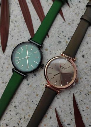 Часы наручные с кожаным ремешком, зеленый и коричневый