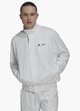 Мужская белая теннисная куртка adidas parley london (hn7127). ...