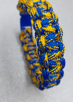 Плетеный браслет плетение кобра из паракорда Сине-желтый меланж