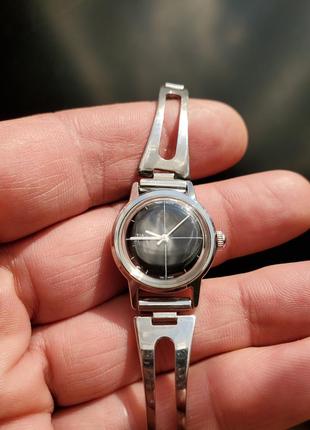 Timex electric женские часы на малое запястья, 70ти