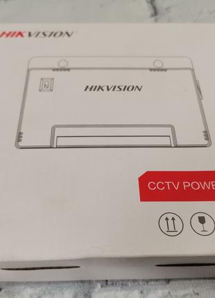 Блок живлення Hikvision DS-2FA1225-D4 4-х канальний