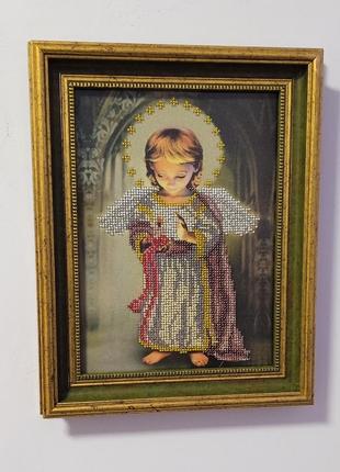Картина ручной работы "ангел со свечей "вышита бисером в раме