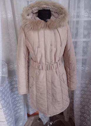 Стильное зимнее пальто фирмы dorothy perkins 14 размера( 42)