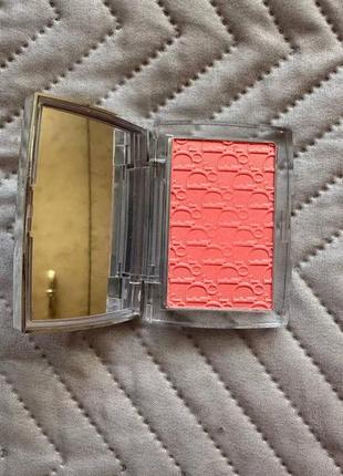 Румяна dior backstage rosy glow blush - 004 coral