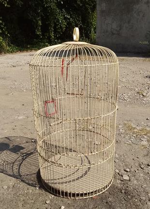 Клетка для крупной птицы ( попугая ).