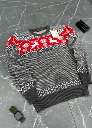 Новогодний свитер