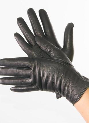 Чудесные черные натуральные кожаные  перчатки/размер  6,5
