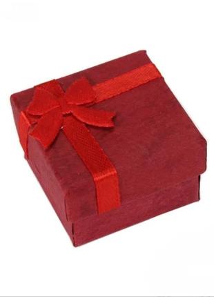 Коробочка для прикрас подарункова коробка червона для каблучки...