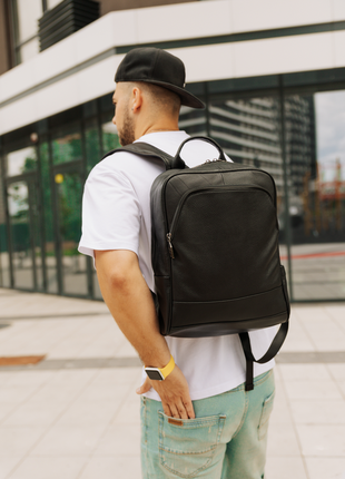 Мужской качественный и стильный рюкзак urban из натуральной кожи