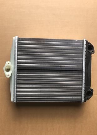 Радиатор печки Mercedes 124 W124 (84-96)