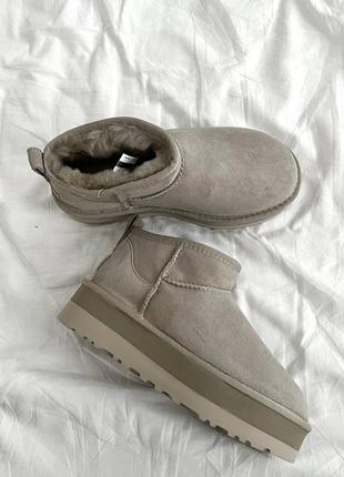 Женские ugg classic ultra mini platform light grey premium