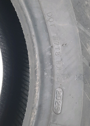 Зимова шина Hankook 205/70  R15  96T