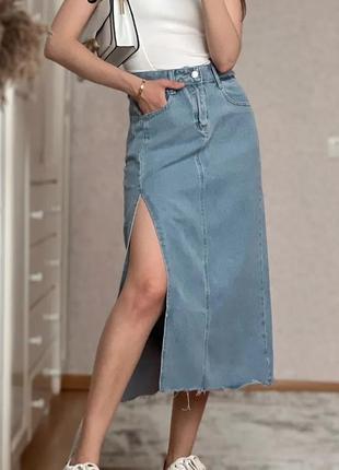 Новая джинсовая юбка длинная с разрезом голубая юбка миди макс...