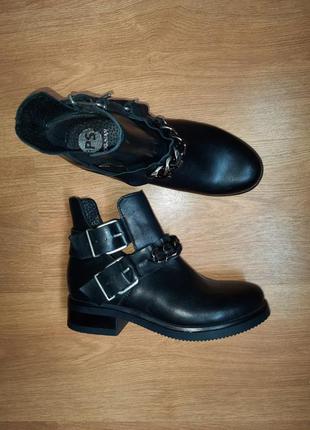 Стильные кожаные ботинки poelman (нидерланды)